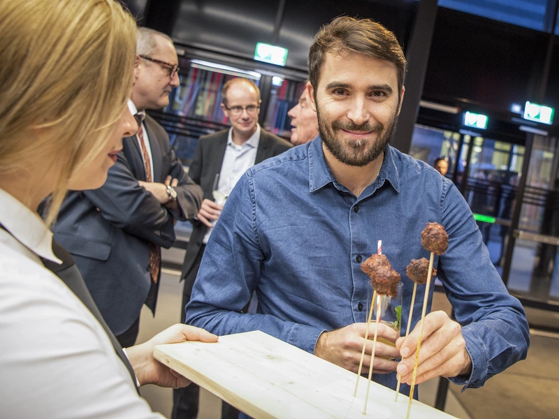 THE HALL APG Poster Night 2018